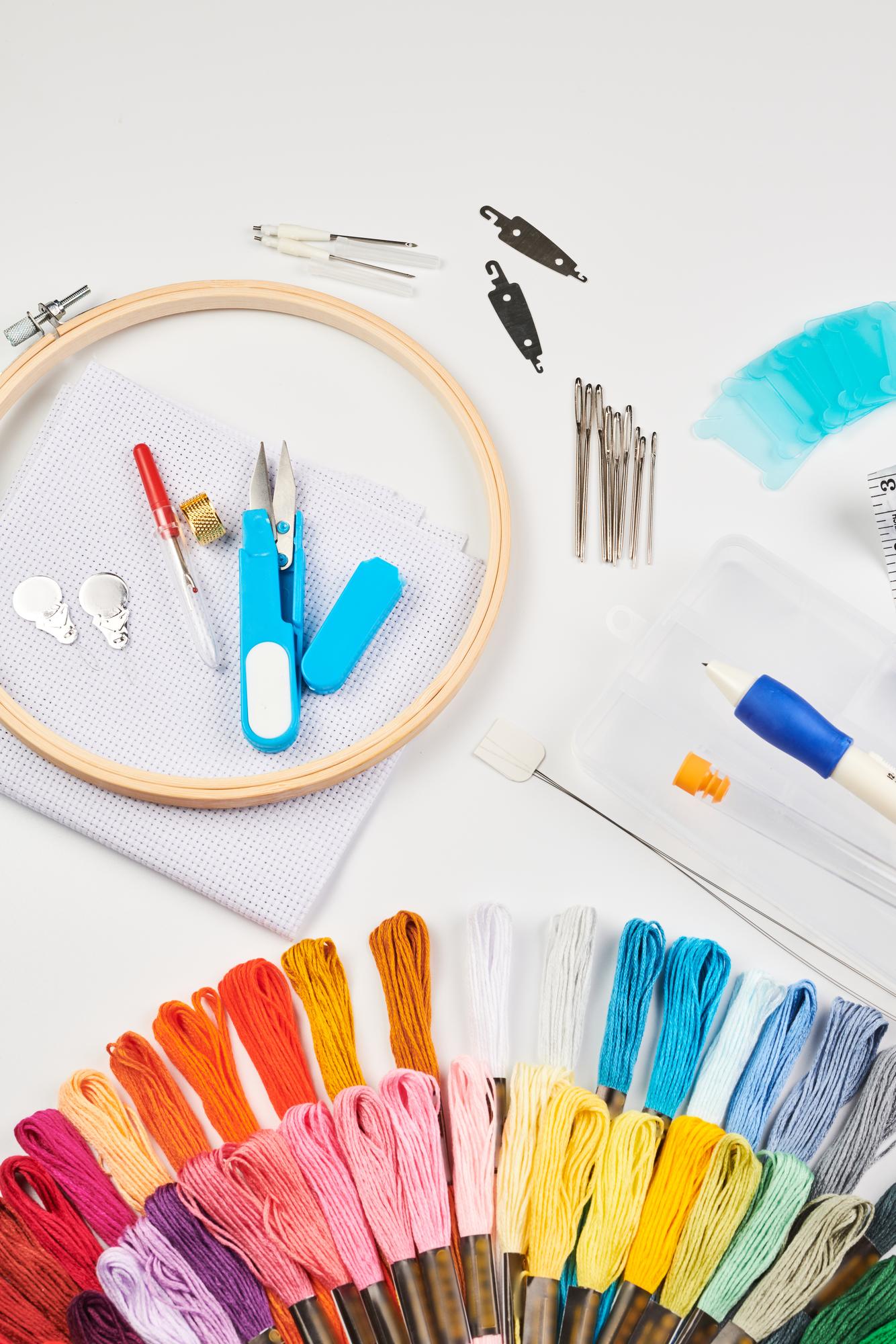 Set di kit per corsi di ricamo
